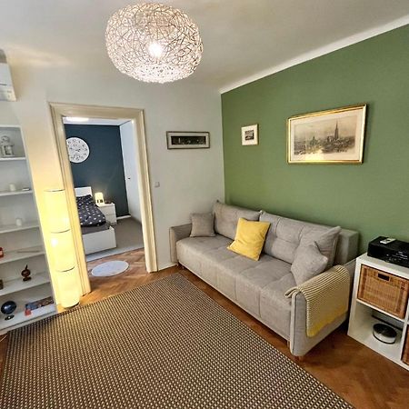 Apartment Passage Inn Zagabria Esterno foto