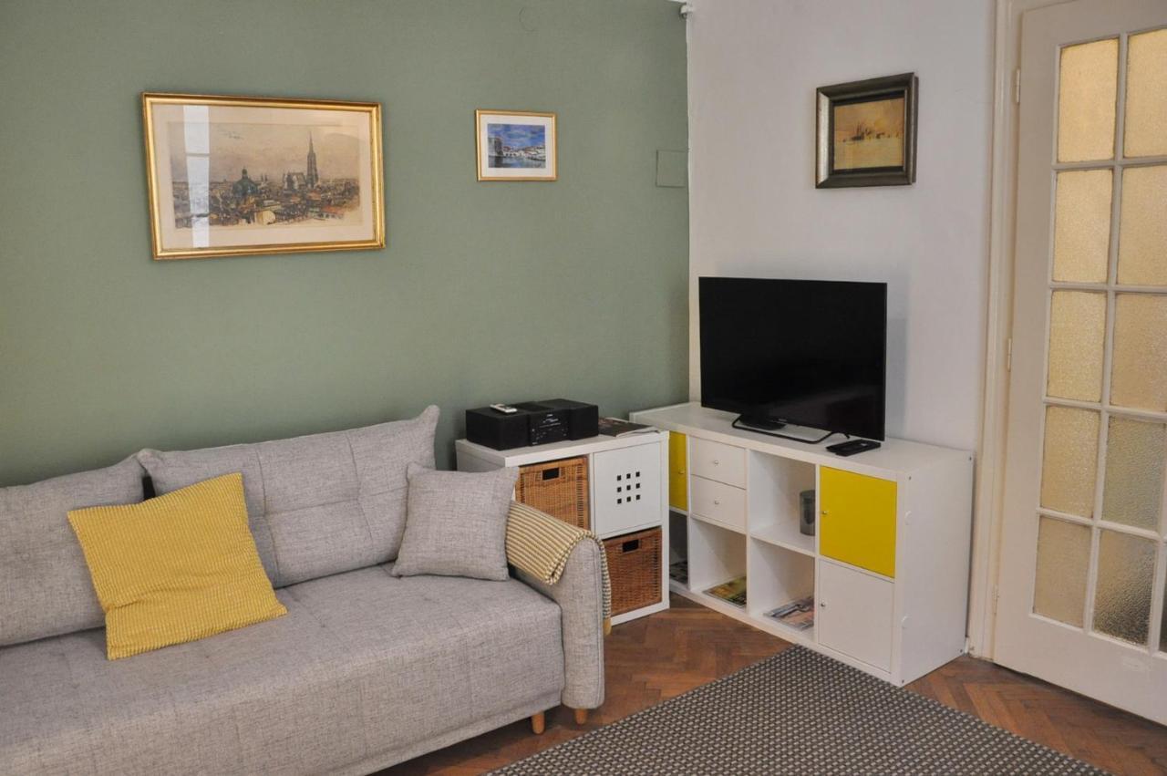 Apartment Passage Inn Zagabria Esterno foto